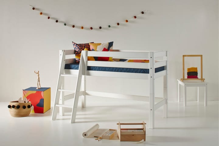 Kullaberg Barnsäng med stege 169x108 cm - Vit - Alla Möbler - Sängar - Våningssängar